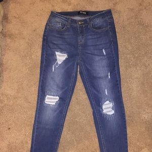 I’m selling a wax Jean